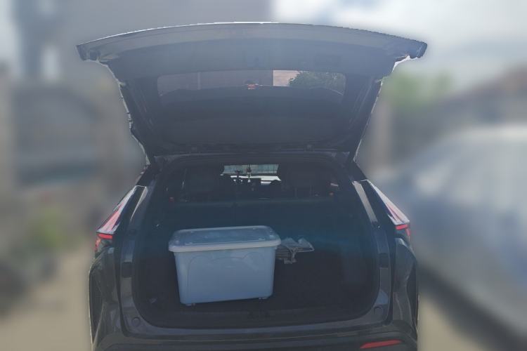 Used Geely Auto Emgrand X7 Sport 2024 1.5TD Smart Connect+ Trunk