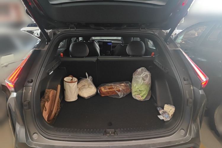 Used Geely Auto Emgrand X7 Sport 2024 1.5TD Smart Connect+ Trunk