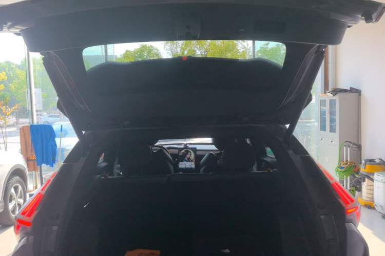 Used Geely Auto Emgrand X7 Sport 2024 1.5TD Smart Edition Trunk