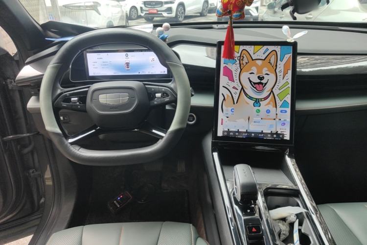 Used Geely Auto Emgrand X7 Sport 2024 1.5TD Dragon Edition Center Console