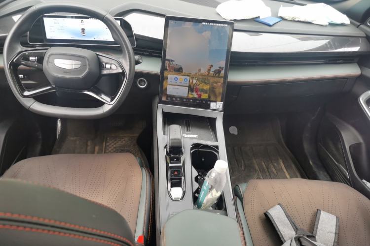 Used Geely Auto Emgrand X7 Sport 2024 1.5TD Dragon Edition Center Console