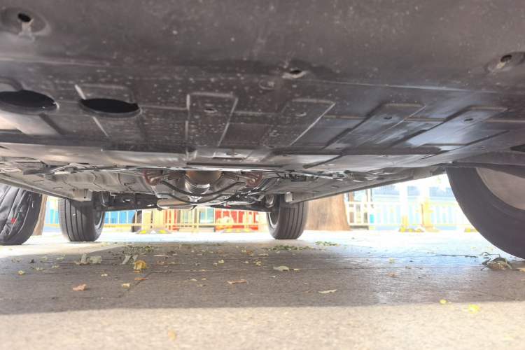 Used Geely Auto Emgrand X7 Sport 2024 1.5TD Smart Connect+ Chassis Front