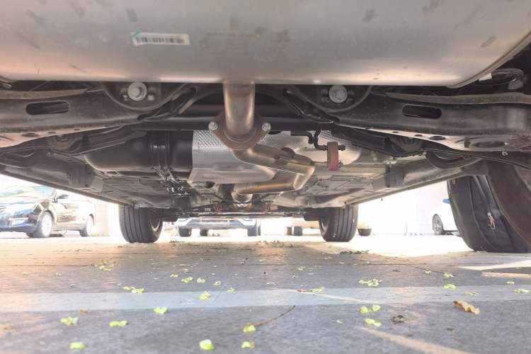 Used Geely Auto Emgrand X7 Sport 2024 1.5TD Smart Connect+ Chassis Rear