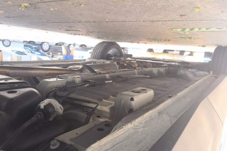 Used Geely Auto Emgrand X7 Sport 2024 1.5TD Smart Connect+ Chassis Rear Left