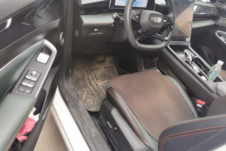 Used Geely Auto Emgrand X7 Sport 2024 1.5TD Dragon Edition Driver Seat