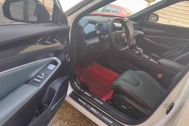 Used Geely Auto Emgrand X7 Sport 2024 1.5TD Dragon Edition Driver Seat