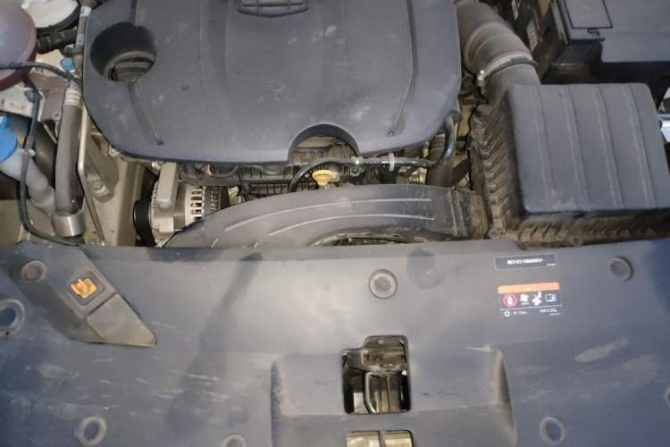 Used Geely Auto Emgrand X7 Sport 2024 1.5TD Dragon Edition Engine Bay