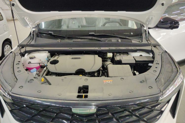 Used Geely Auto Emgrand X7 Sport 2024 1.5TD Smart Connect+ Engine Bay