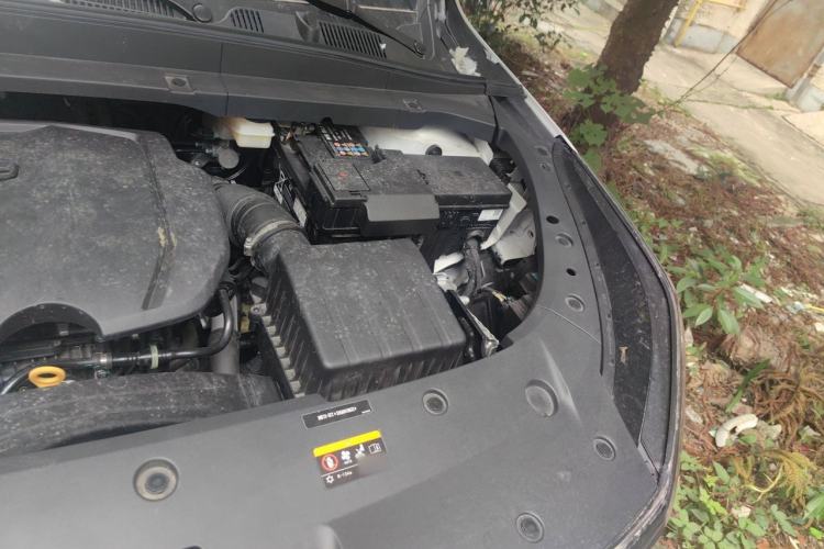 Used Geely Auto Emgrand X7 Sport 2024 1.5TD Dragon Edition Engine Bay Left