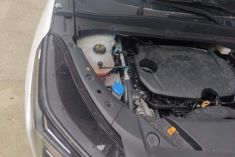 Used Geely Auto Emgrand X7 Sport 2024 1.5TD Dragon Edition Engine Bay Right