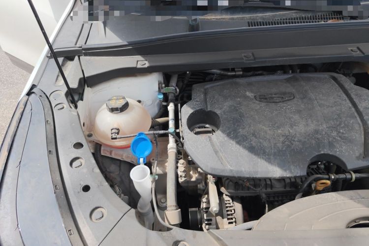 Used Geely Auto Emgrand X7 Sport 2024 1.5TD Smart Connect+ Engine Bay Right