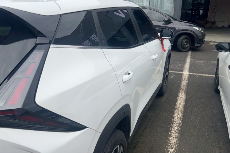 Used Geely Auto Emgrand X7 Sport 2024 1.5TD Dragon Edition Exterior 6