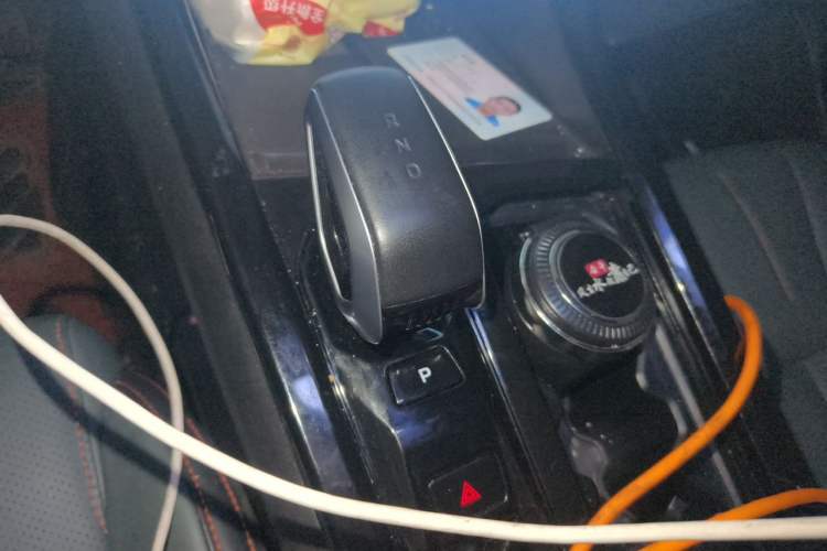 Used Geely Auto Emgrand X7 Sport 2024 1.5TD Smart Connect+ Gear Lever