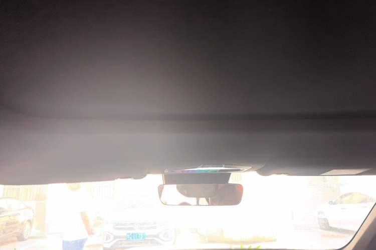 Used Geely Auto Emgrand X7 Sport 2024 1.5TD Smart Connect+ Headliner