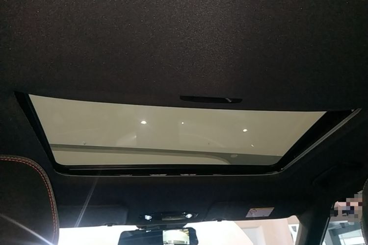 Used Geely Auto Emgrand X7 Sport 2024 1.5TD Dragon Edition Headliner