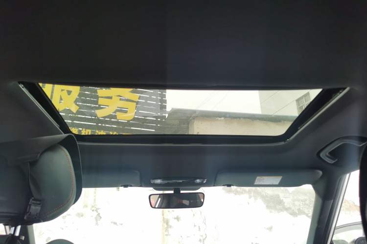 Used Geely Auto Emgrand X7 Sport 2024 1.5TD Dragon Edition Headliner