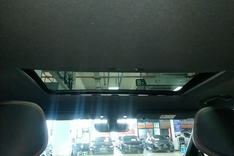 Used Geely Auto Emgrand X7 Sport 2024 1.5TD Dragon Edition Headliner