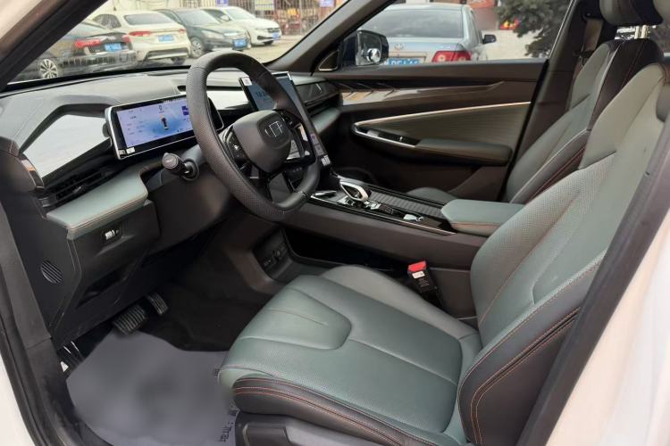 Used Geely Auto Emgrand X7 Sport 2024 1.5TD Smart Connect+ Interior 1