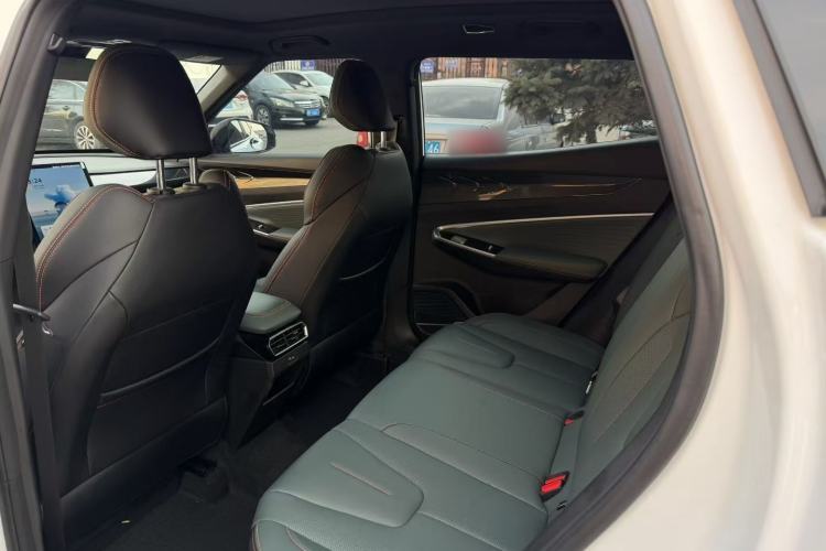 Used Geely Auto Emgrand X7 Sport 2024 1.5TD Smart Connect+ Interior 2