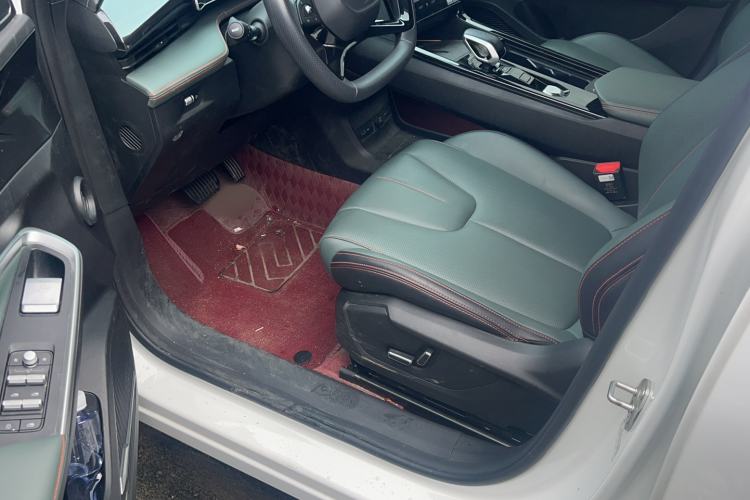 Used Geely Auto Emgrand X7 Sport 2024 1.5TD Dragon Edition Interior 5