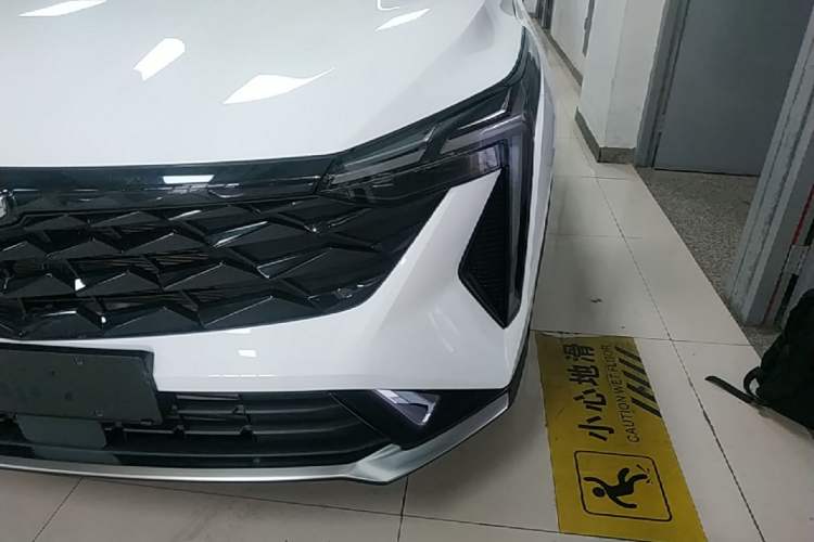 Used Geely Auto Emgrand X7 Sport 2024 1.5TD Dragon Edition Left Front Headlight