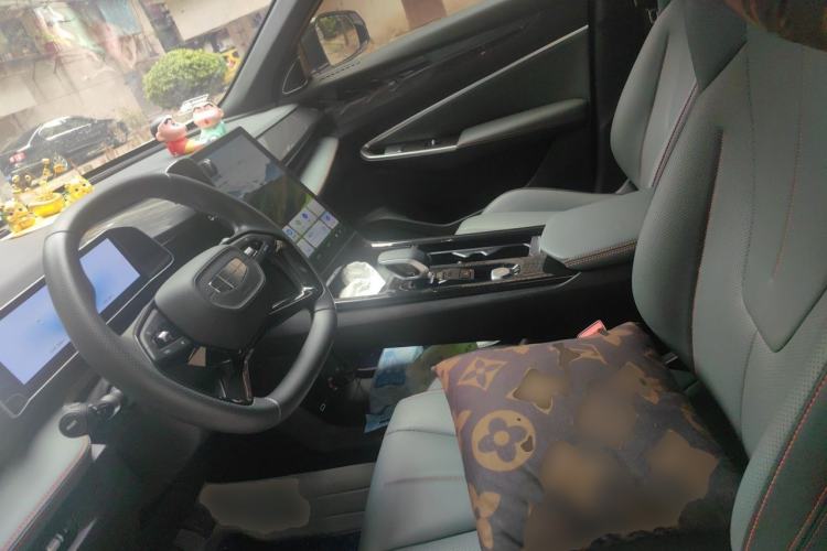Used Geely Auto Emgrand X7 Sport 2024 1.5TD Dragon Edition Left Front Seat
