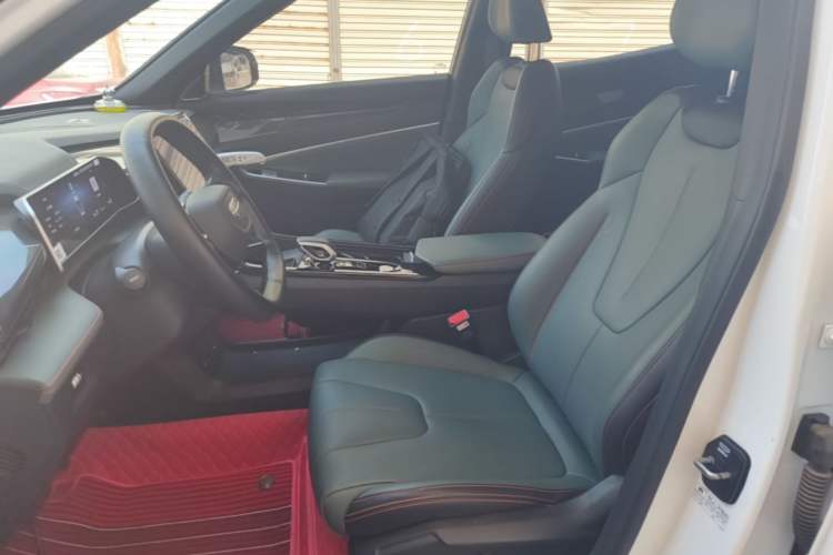 Used Geely Auto Emgrand X7 Sport 2024 1.5TD Dragon Edition Left Front Seat