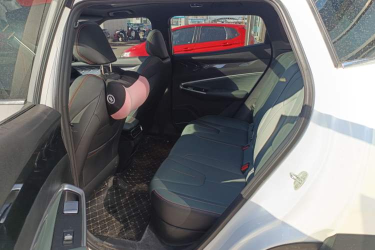 Used Geely Auto Emgrand X7 Sport 2024 1.5TD Smart Connect+ Left Rear Seat