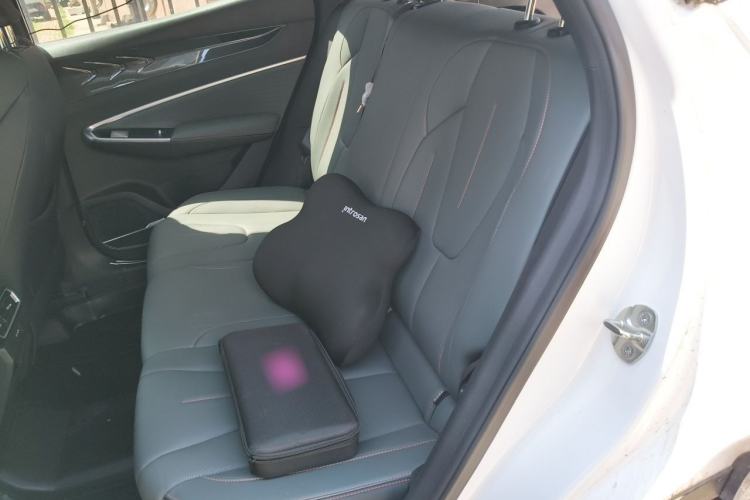 Used Geely Auto Emgrand X7 Sport 2024 1.5TD Dragon Edition Left Rear Seat