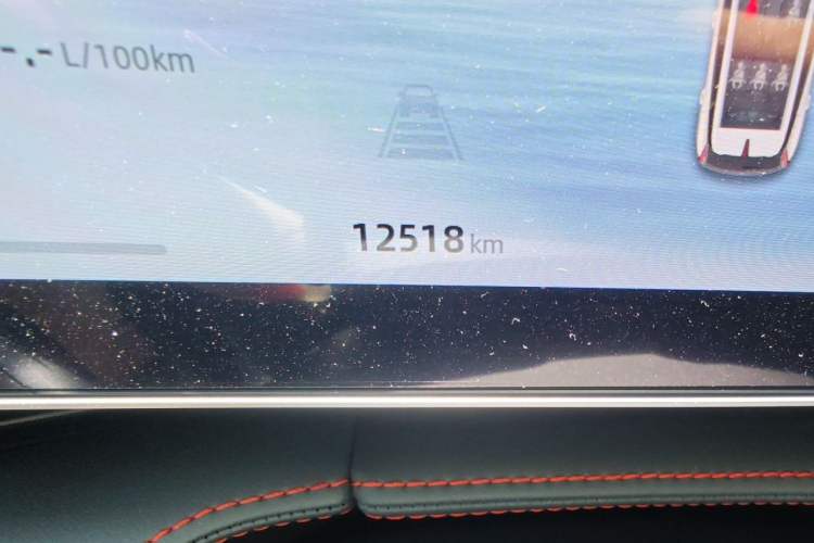 Used Geely Auto Emgrand X7 Sport 2024 1.5TD Smart Connect+ Odometer Close Up