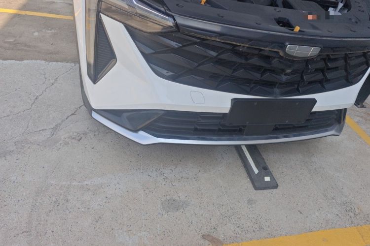 Used Geely Auto Emgrand X7 Sport 2024 1.5TD Smart Connect+ Right Front Headlight