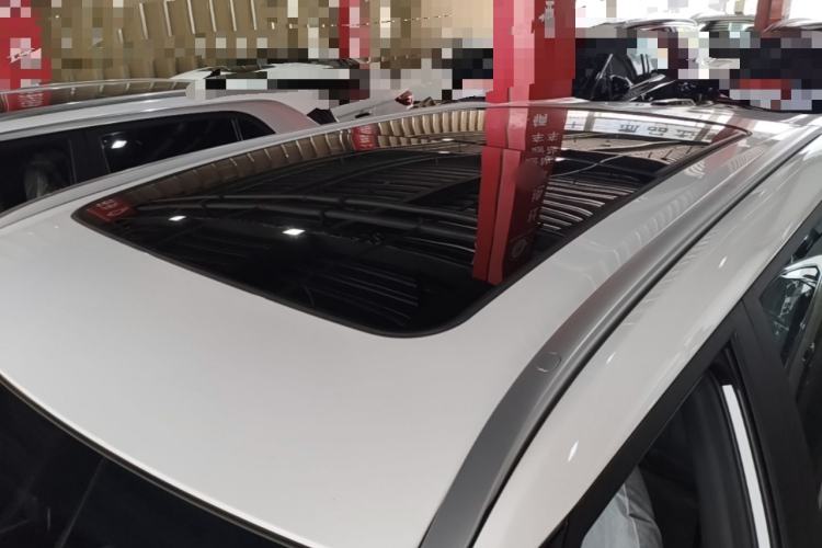 Used Geely Auto Emgrand X7 Sport 2024 1.5TD Smart Connect+ Roof