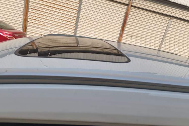 Used Geely Auto Emgrand X7 Sport 2024 1.5TD Dragon Edition Roof