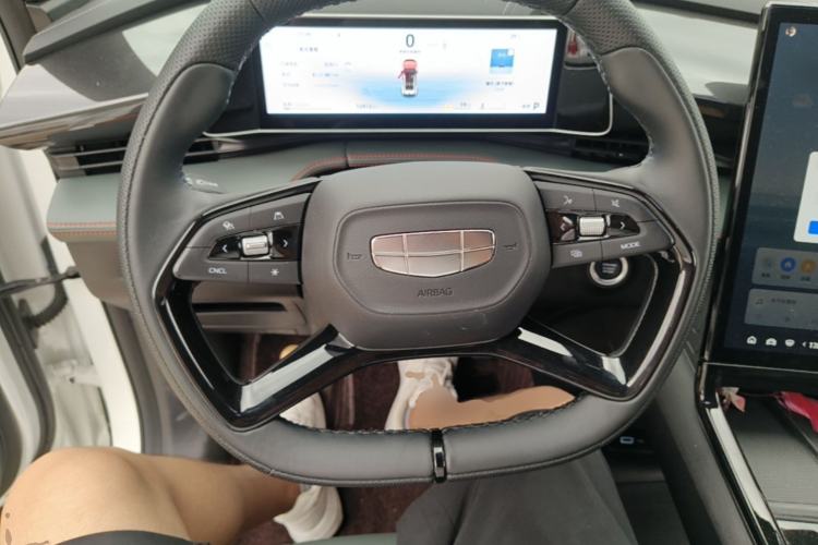 Used Geely Auto Emgrand X7 Sport 2024 1.5TD Smart Connect+ Steering Wheel