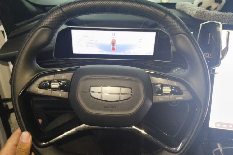 Used Geely Auto Emgrand X7 Sport 2024 1.5TD Smart Edition Steering Wheel
