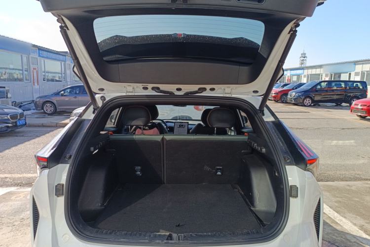 Used Geely Auto Emgrand X7 Sport 2024 1.5TD Smart Connect+ Trunk
