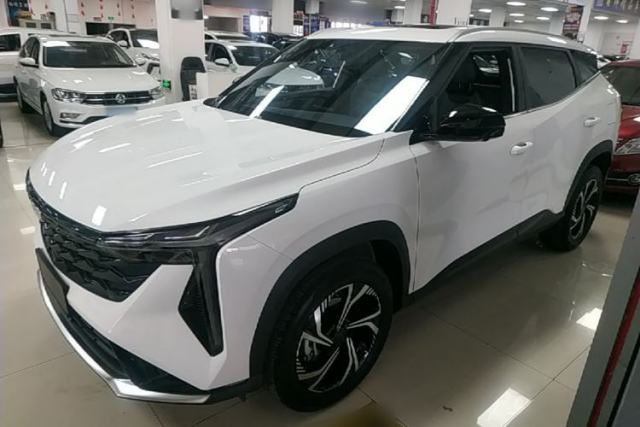 Used Geely Auto Emgrand X7 Sport 2024 1.5TD Dragon Edition