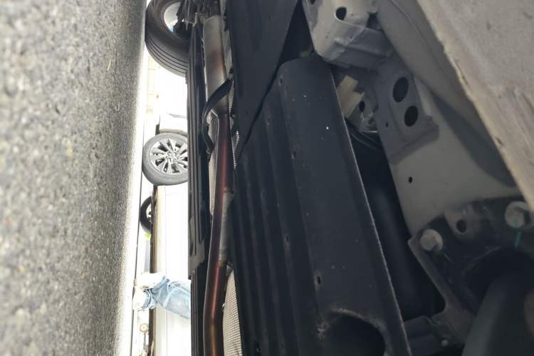 Used Geely Auto Emgrand X7 Sport 2026 Model 1.5TD Wonderful Chassis Rear Left
