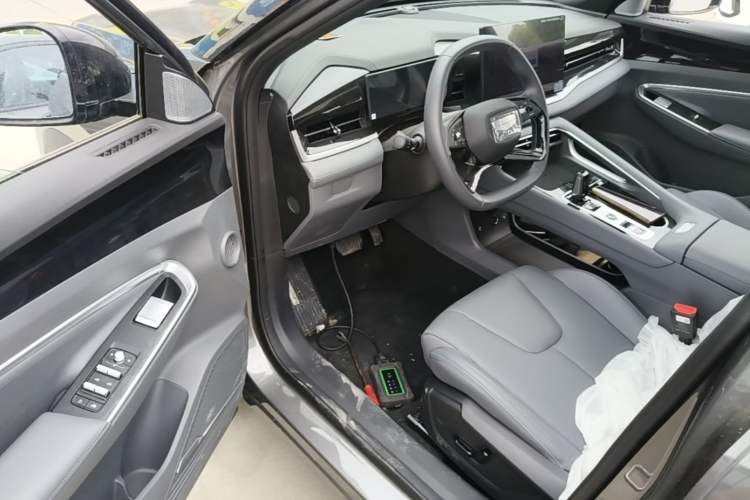 Used Geely Auto Emgrand X7 Sport 2026 Model 1.5TD Aspirational Driver Seat