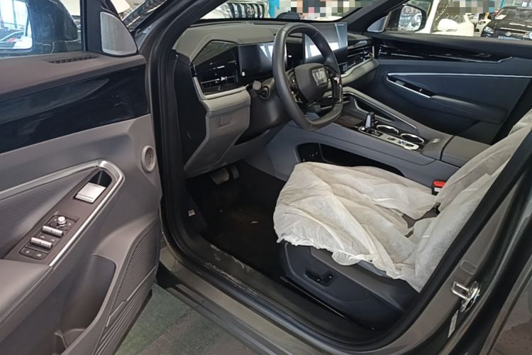 Used Geely Auto Emgrand X7 Sport 2026 Model 1.5TD Aspirational Driver Seat