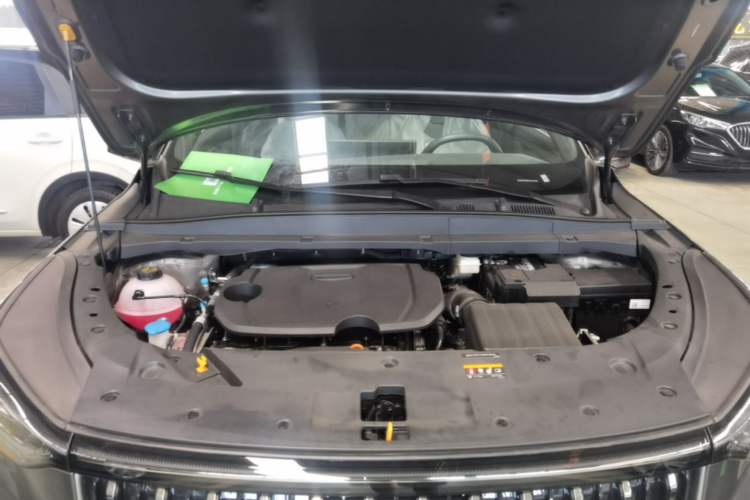 Used Geely Auto Emgrand X7 Sport 2026 Model 1.5TD Aspirational Engine Bay