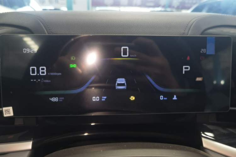 Used Geely Auto Emgrand X7 Sport 2026 Model 1.5TD Aspirational Instrument Cluster