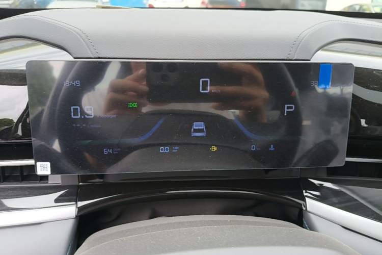 Used Geely Auto Emgrand X7 Sport 2026 Model 1.5TD Aspirational Instrument Cluster