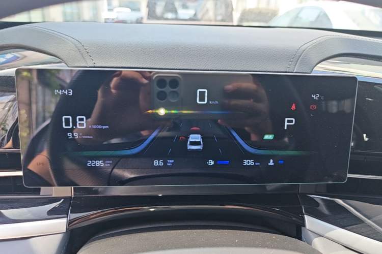 Used Geely Auto Emgrand X7 Sport 2026 Model 1.5TD Aspirational Instrument Cluster