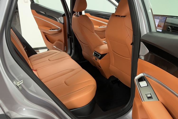 Used Geely Auto Emgrand X7 Sport 2026 Model 1.5TD Beloved Interior 2