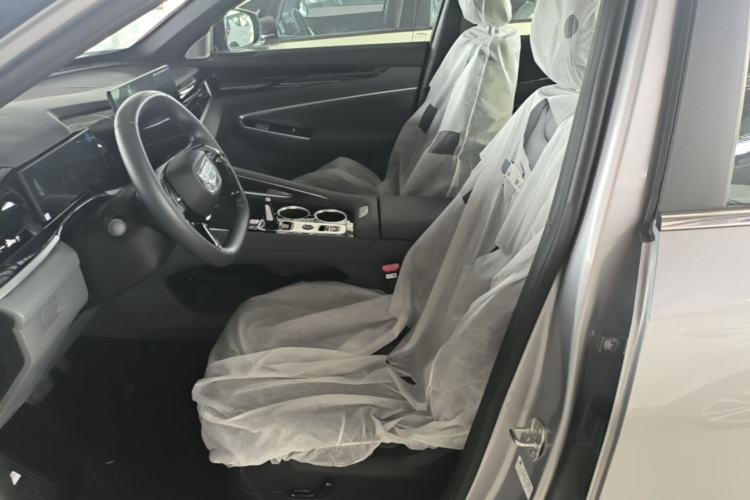 Used Geely Auto Emgrand X7 Sport 2026 Model 1.5TD Aspirational Left Front Seat