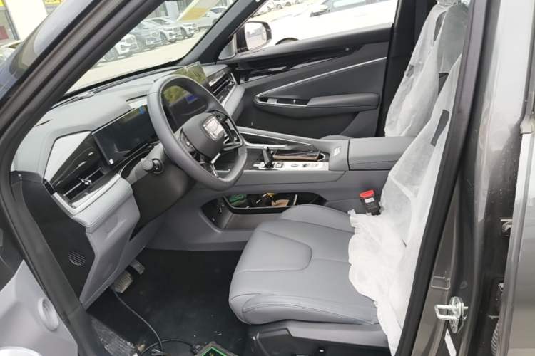 Used Geely Auto Emgrand X7 Sport 2026 Model 1.5TD Aspirational Left Front Seat