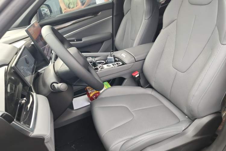 Used Geely Auto Emgrand X7 Sport 2026 Model 1.5TD Wonderful Left Front Seat