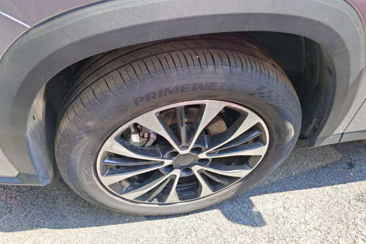 Used Geely Auto Emgrand X7 Sport 2026 Model 1.5TD Wonderful Left Front Wheel Hub