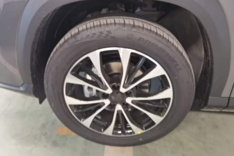 Used Geely Auto Emgrand X7 Sport 2026 Model 1.5TD Aspirational Left Front Wheel Hub